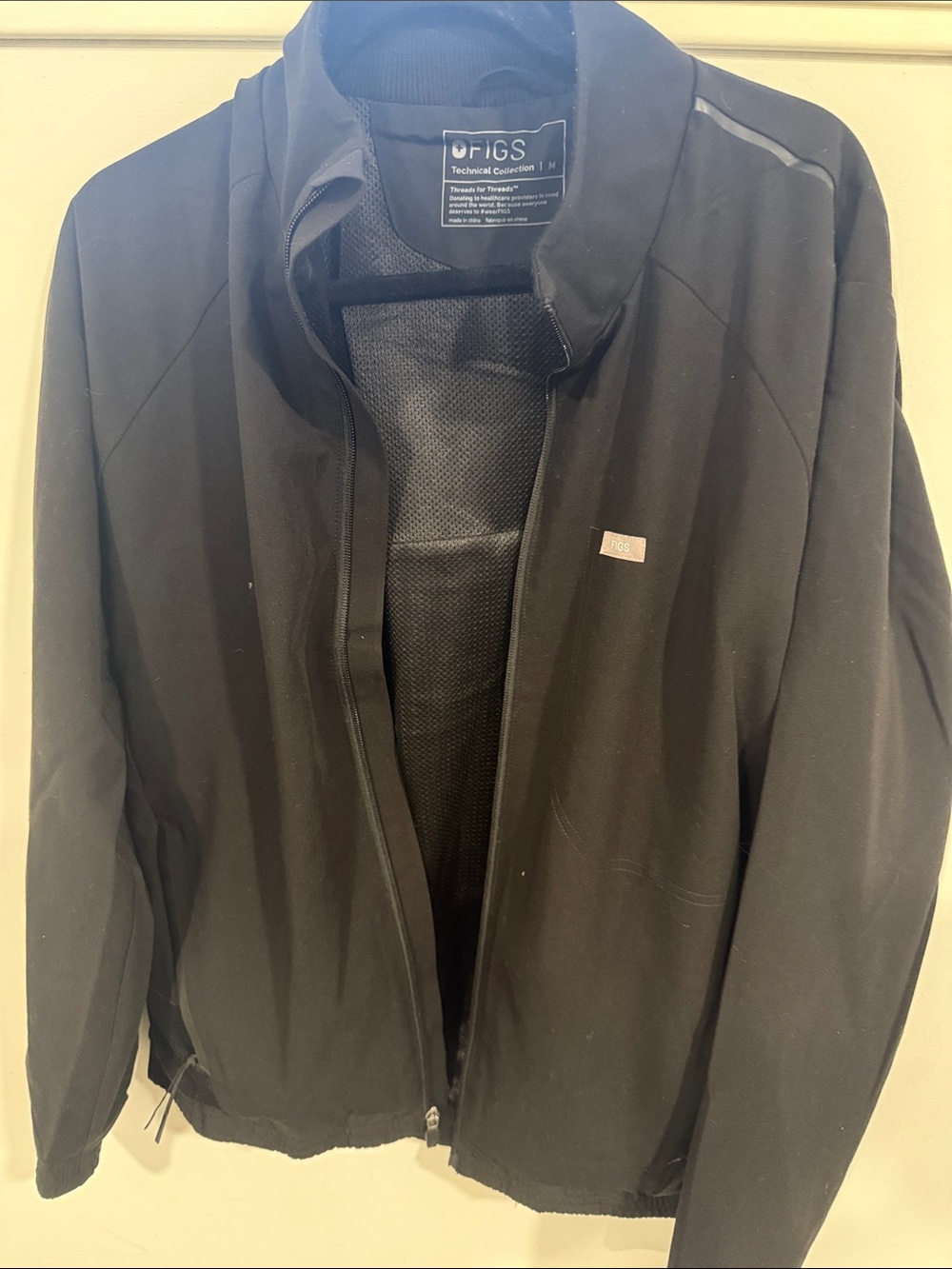Figs Men's Black Windbreaker Jacket